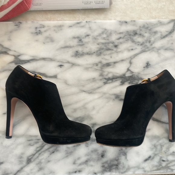 Prada Suede Cutout Accent Pumps - Picture 5 of 6